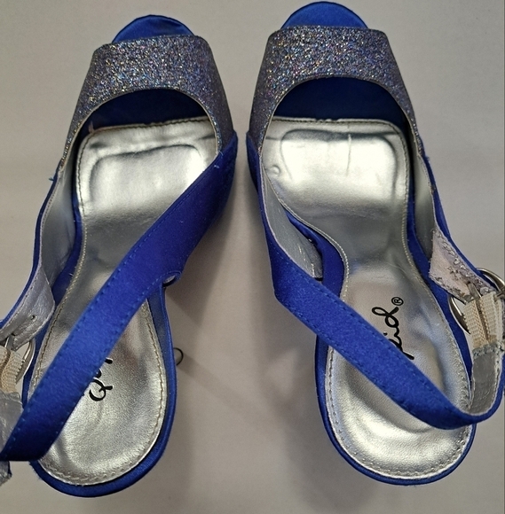 Quipid Satin & Glitter Open Toe Slingback Sandal - Picture 4 of 11